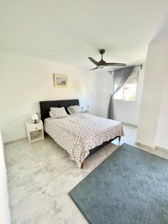 La Casa Del Oro Villa Bormujos Eksteriør bilde